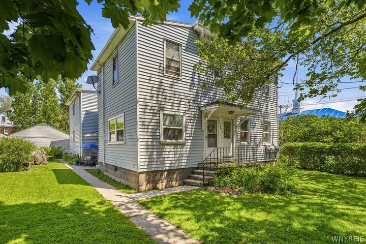 Property Photo: 1780 Falls Street NY 14303
