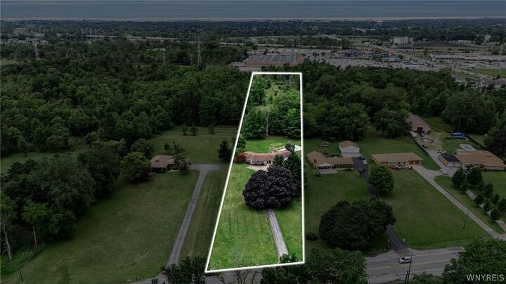 Property Photo:  785 Orchard Park Road  NY 14224 