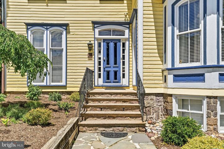 Property Photo:  80 W Bridge Street  PA 18938 