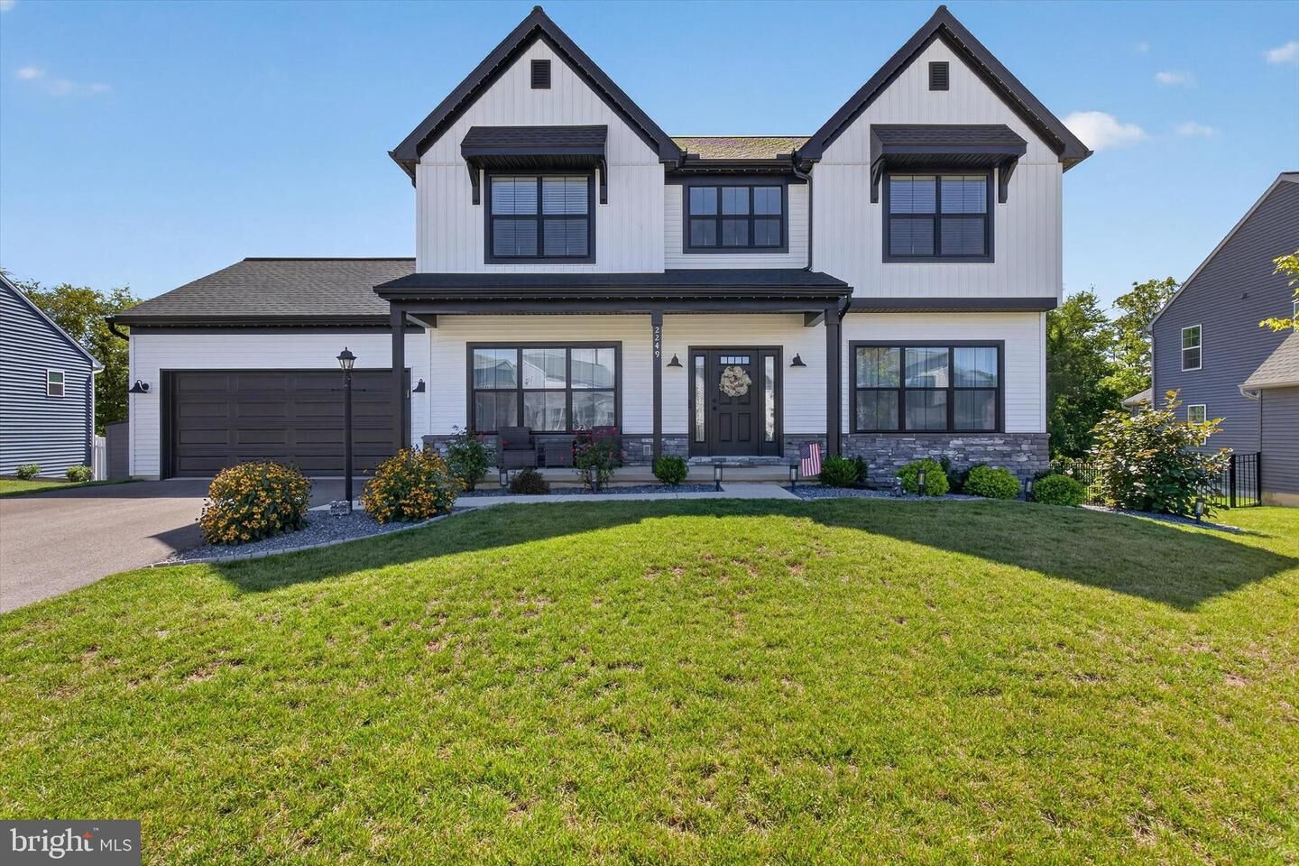 Property Photo: 2249 S Autumn Chase Drive PA 17055