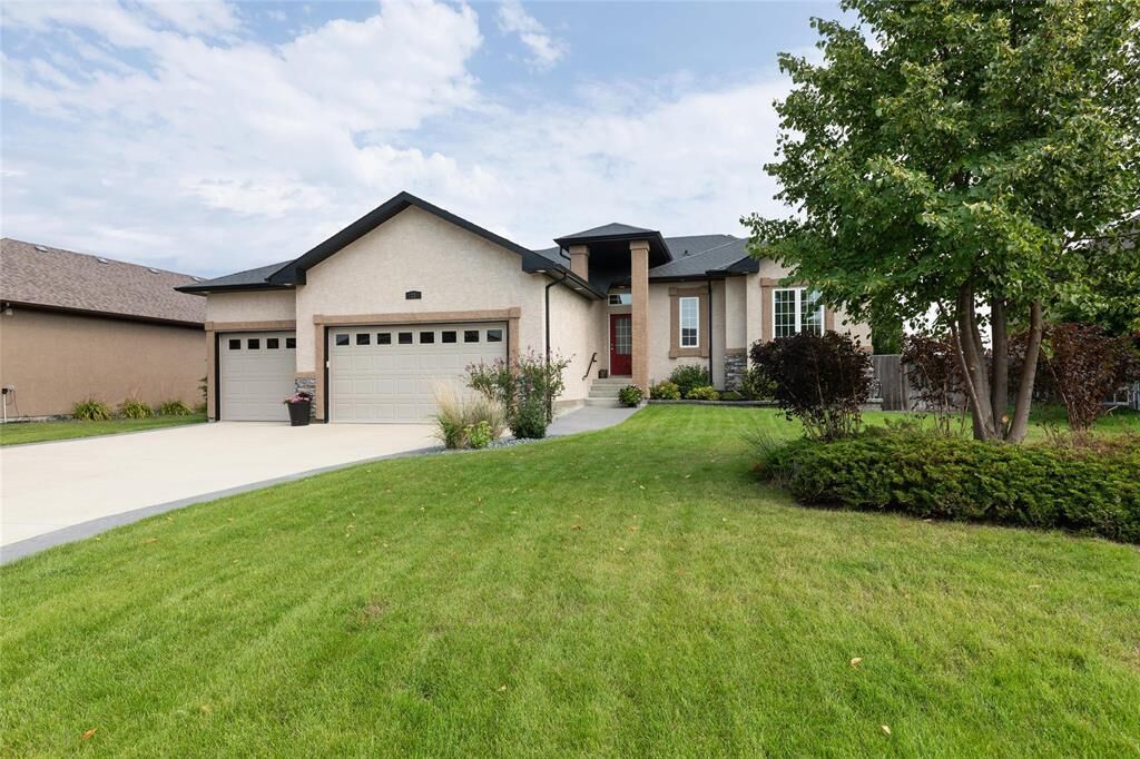 Property Photo:  21 Ruttig Street  MB R5N 0L2 