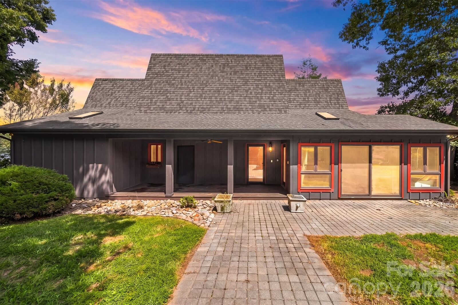 Property Photo: 6580 Central Drive NC 28613