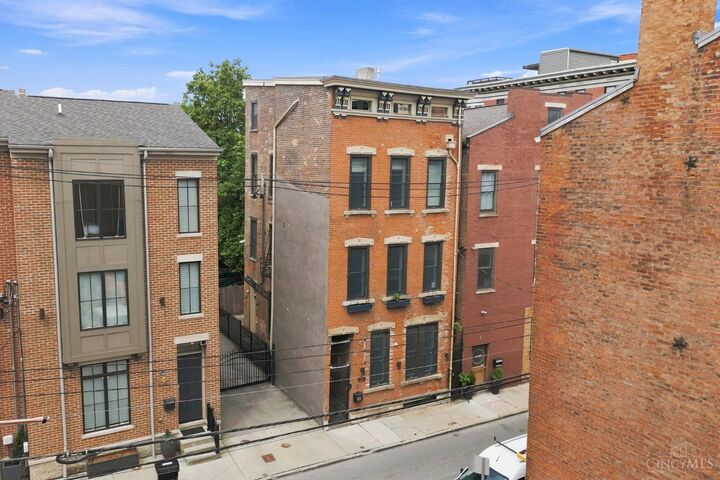 Property Photo: 1329 Republic Street OH 45202