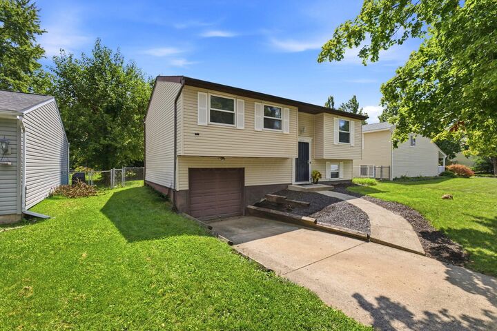 Property Photo:  3016 Deepwood Drive  OH 43068 