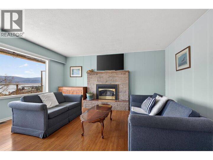 Property Photo: 13006 Bristow Road BC V0H 1Z1