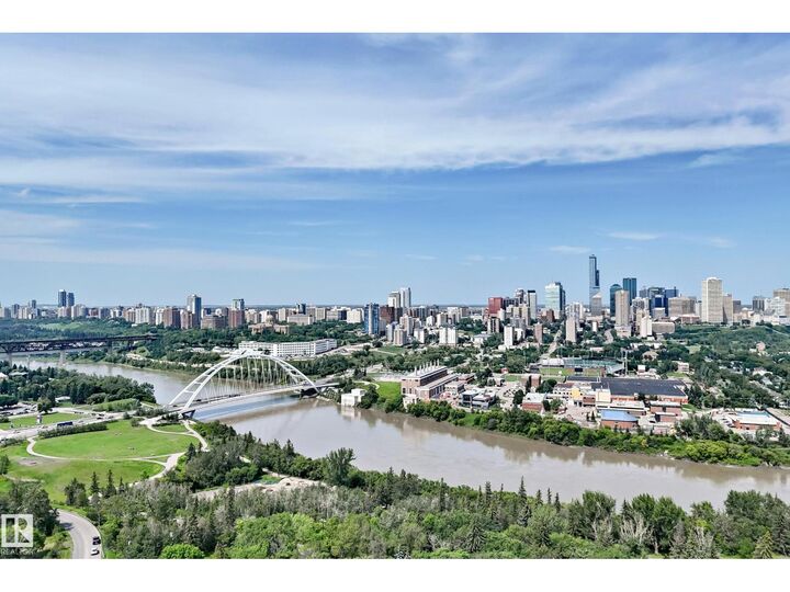 Property Photo:  #606 8728 Gateway Bv NW  AB T6E 6K3 