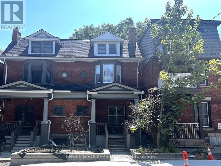 190 James Street — photo 1