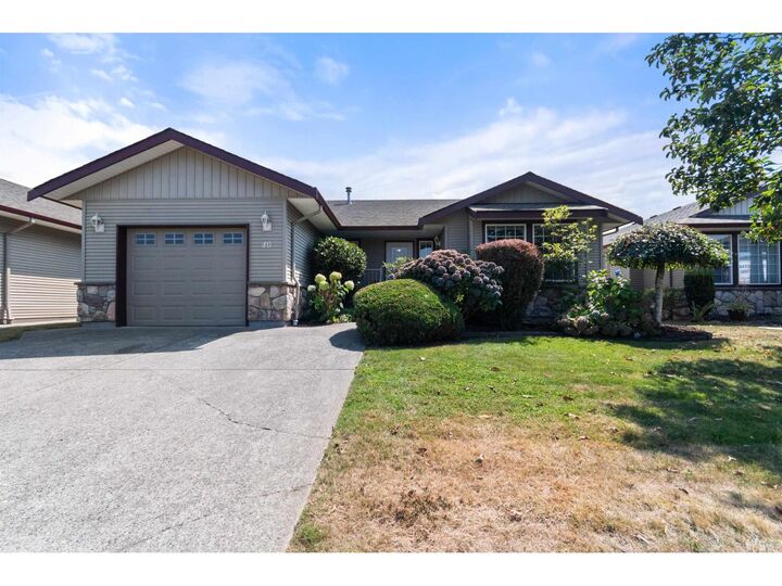Property Photo: 7330 Elm Road 40 BC V0M 1A0
