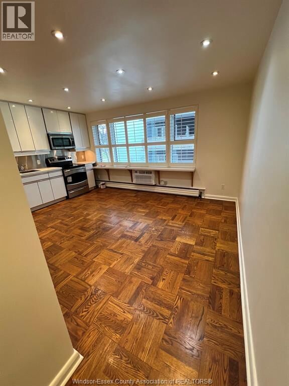 Property Photo:  1901 Bayview Avenue 105  ON M4G 3E4 