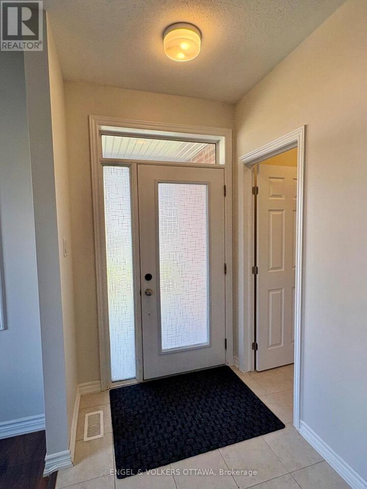 Property Photo: 289 Zenith Private ON K2J 6N2