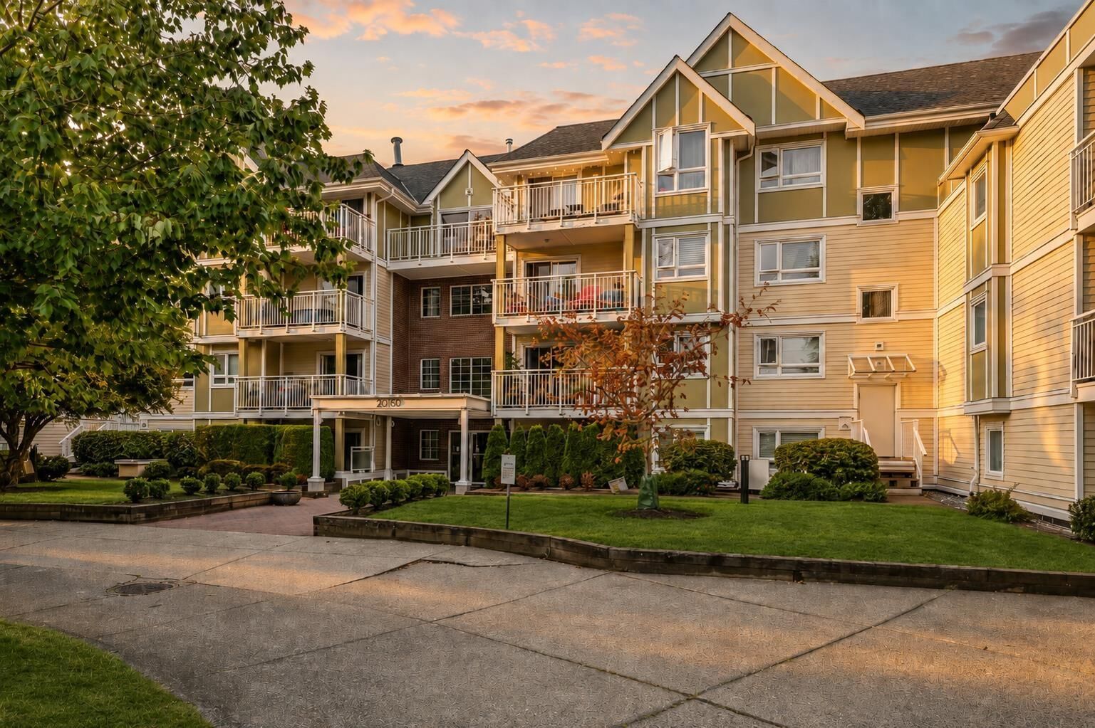Property Photo: 20189 54 Avenue 108 BC V3A 3W2