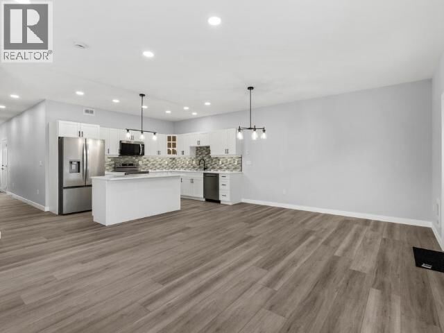 Property Photo:  8-275 Olive May Way  YT Y1A 0W4 