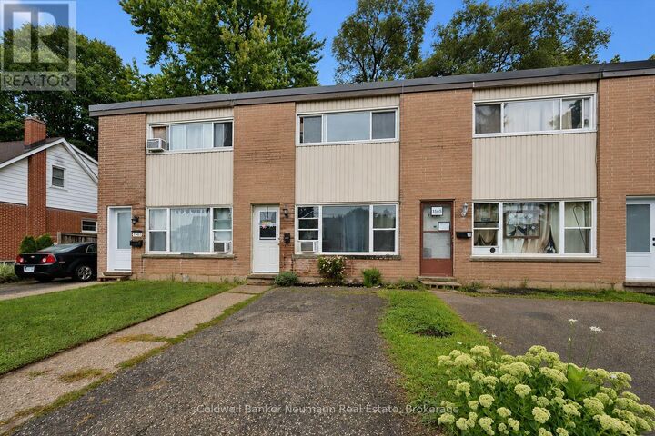 Property Photo:  1561-1567 Queenston Road  ON N3H 3L8 