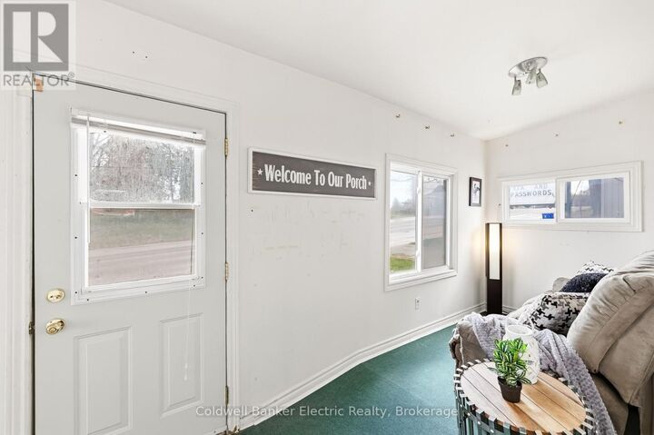 Property Photo:  782 Ward Street  ON K0L 1H0 