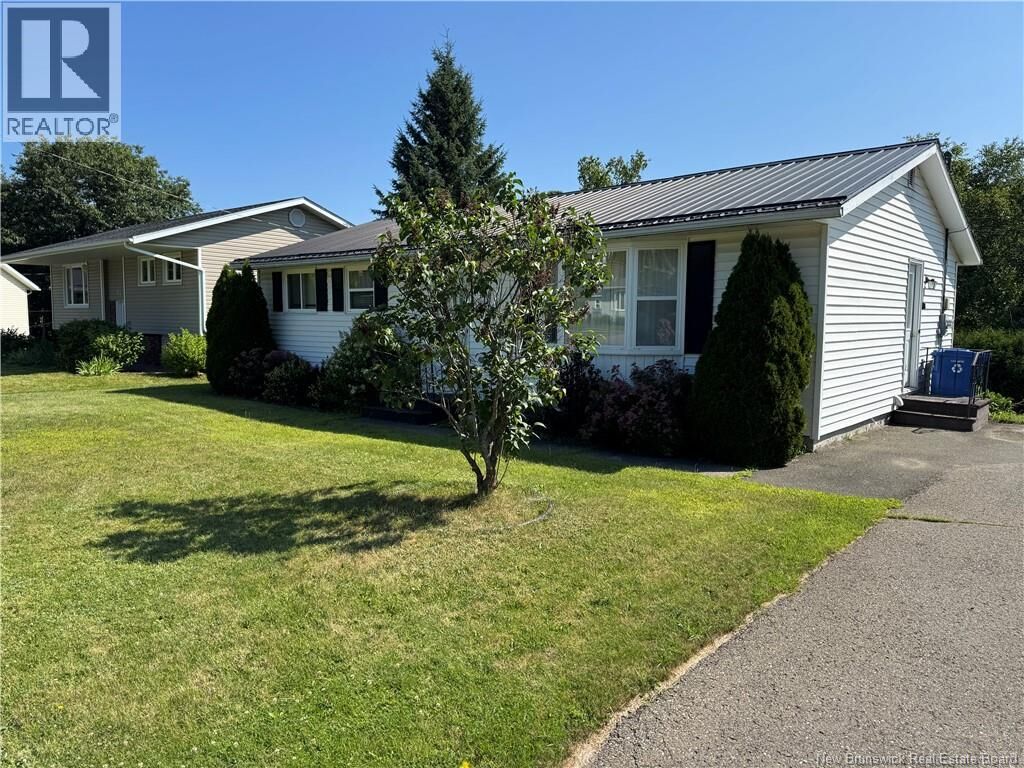 Property Photo: 104 Manor Court NB E7M 2H2