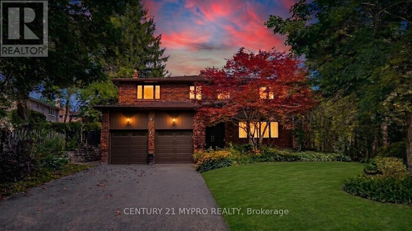Property Photo: 23 Forest Park Crescent ON L3T 2M5