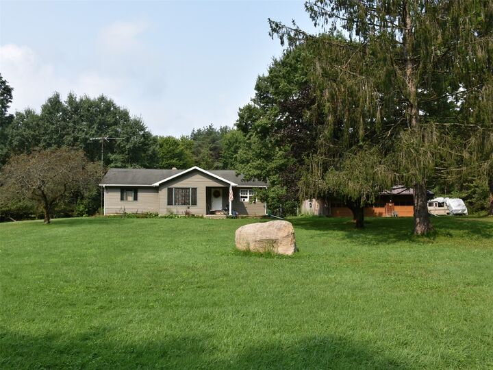 Property Photo: 13577 Carpenter Road PA 16327