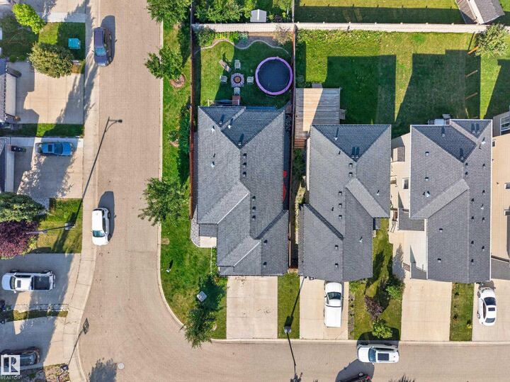 Property Photo:  3685 Claxton Place SW  AB T6W 2B5 