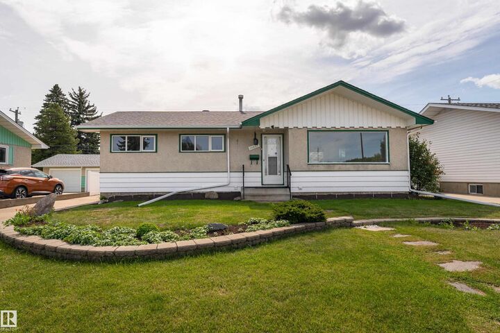 Property Photo:  16029 95 Avenue NW  AB T5P 0A8 