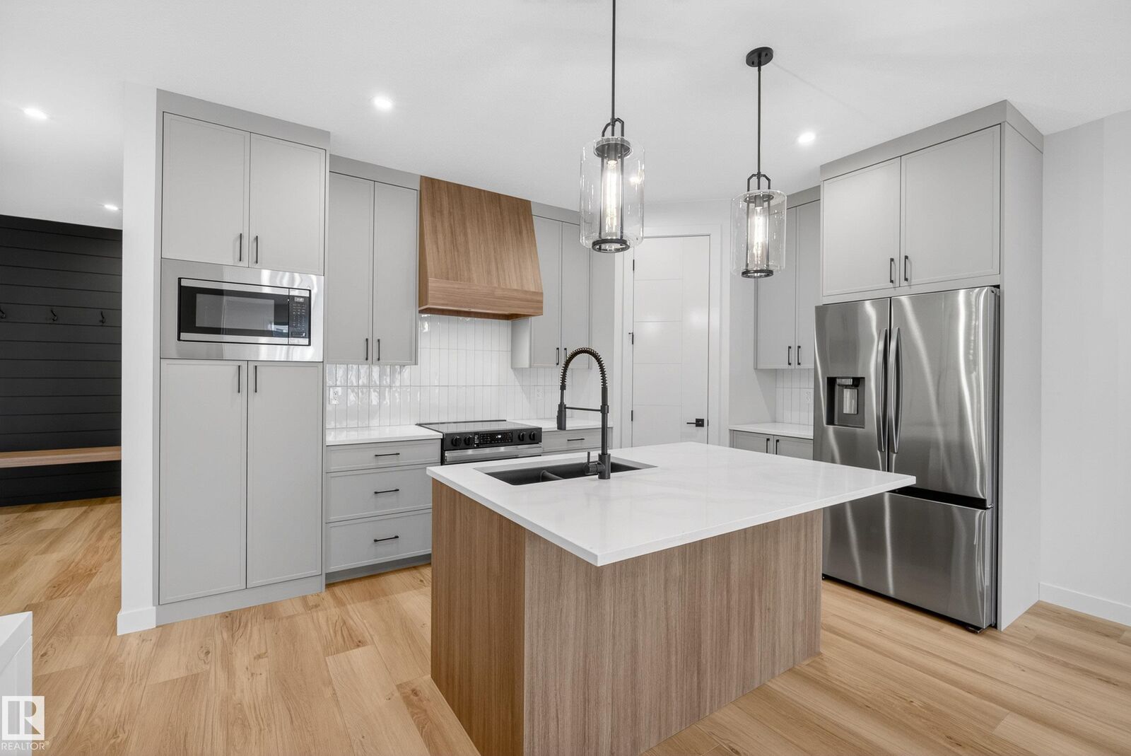 Property Photo: 99 Newbury Circle AB T8B 0E8