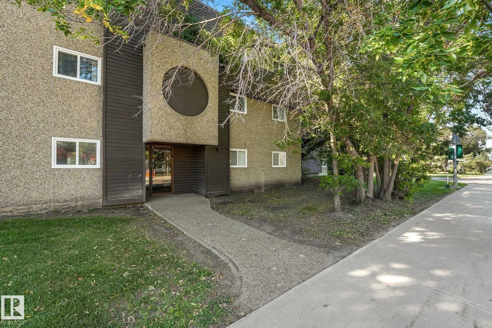 Property Photo:  7915 112 Avenue NW 101  AB T5B 0E7 