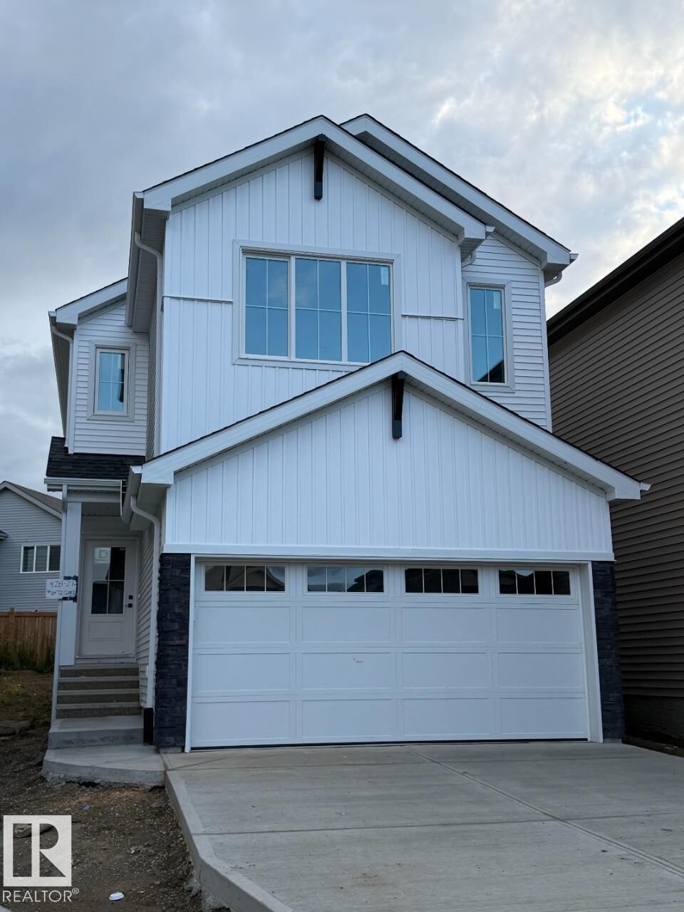 Property Photo: 428 27 Street SW AB T6X 3H9