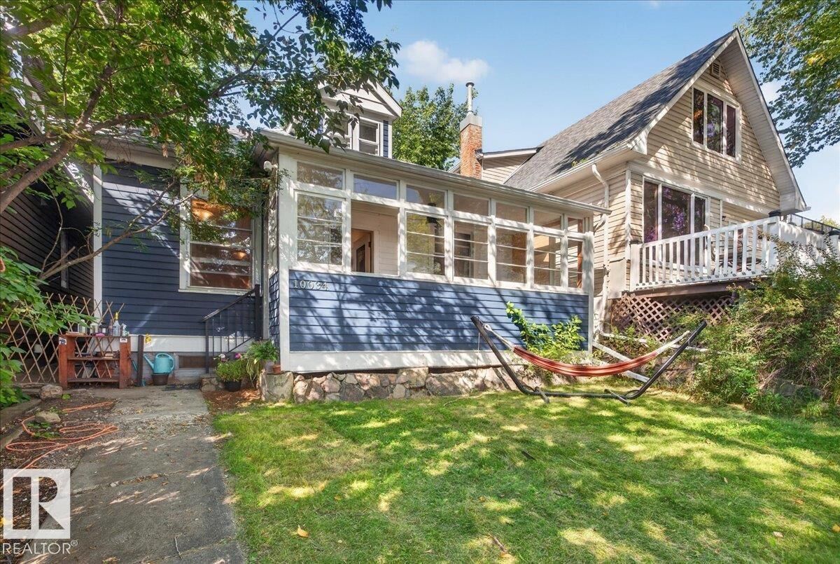 Photo de la propriété: 10034 94 Street NW AB T5H 1Z3
