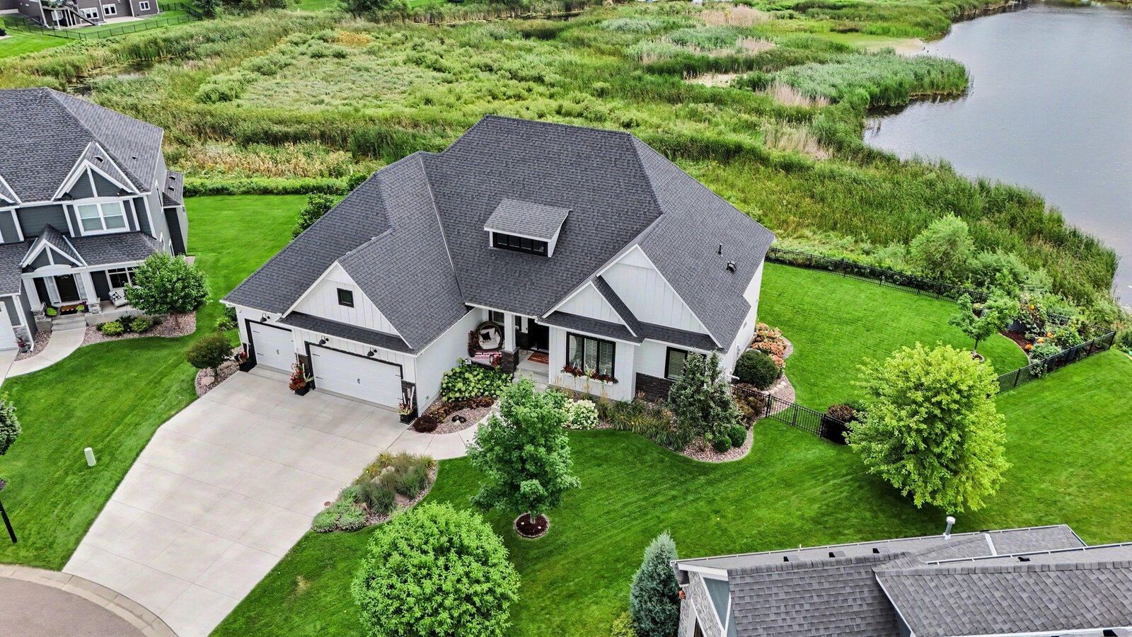Property Photo:  2936 132nd Court NE  MN 55449 
