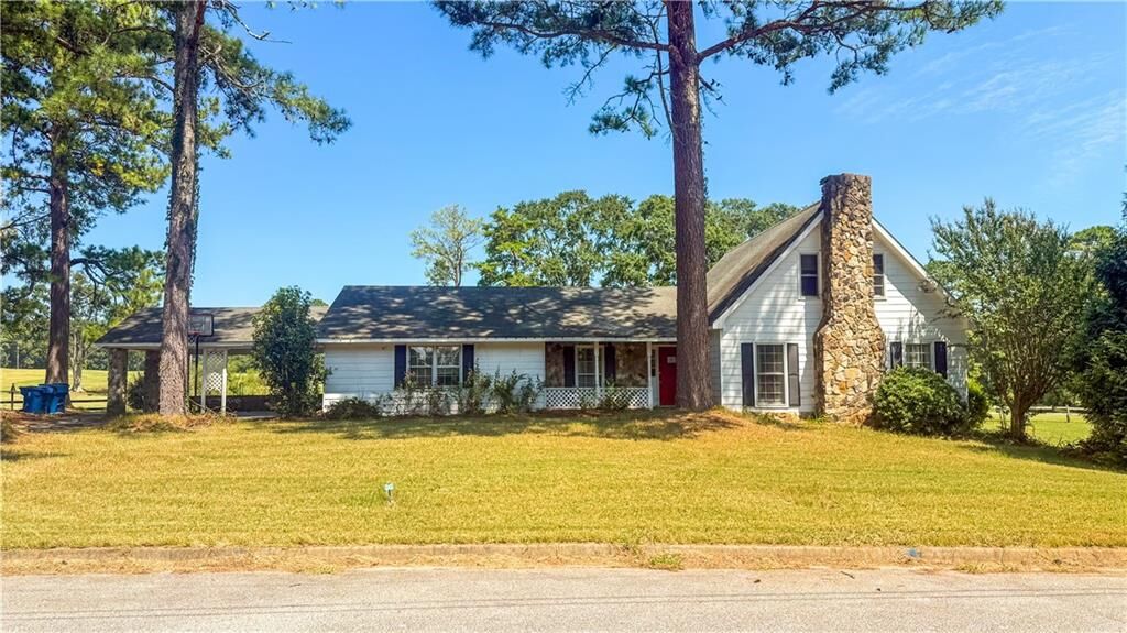 Property Photo: 5931 Brassie Ridge Lane GA 30294