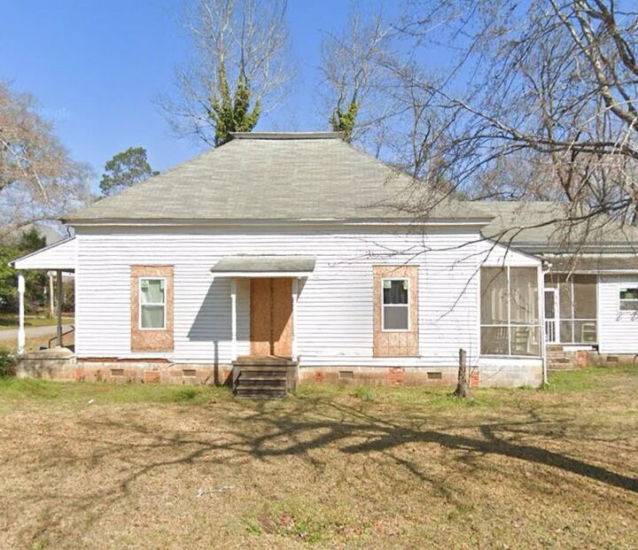 Property Photo:  14 Walker Street  GA 31825 