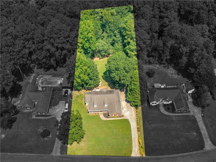 Property Photo: 118 Bradford Place GA 30281