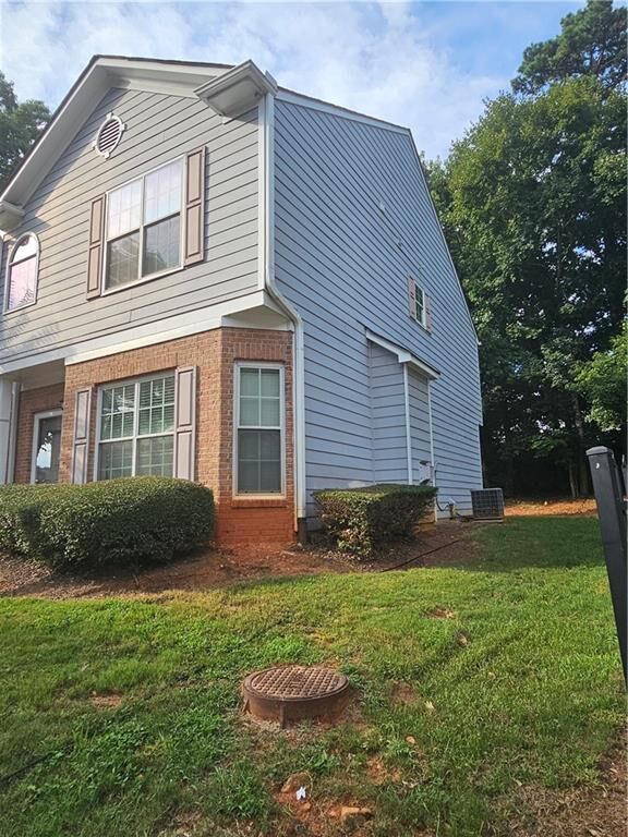 Property Photo:  2511 Walden Lake Drive  GA 30035 