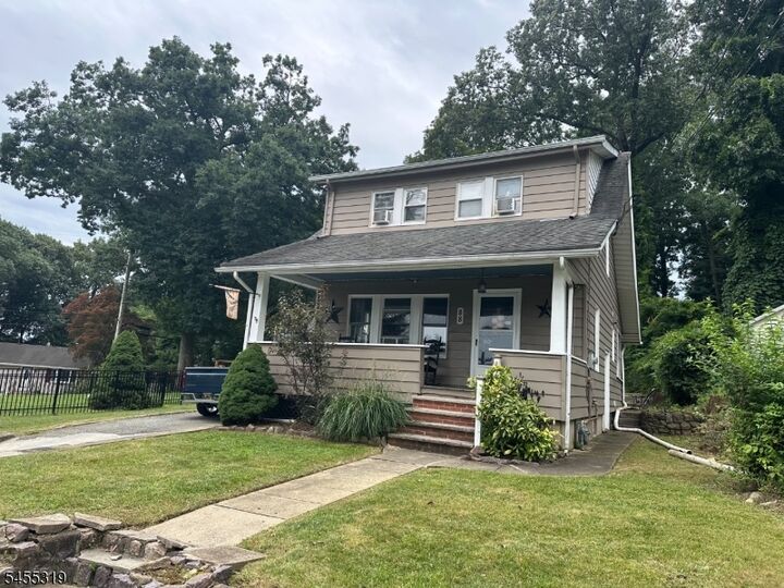 Property Photo:  88 Chestnut Ter  NJ 07866 