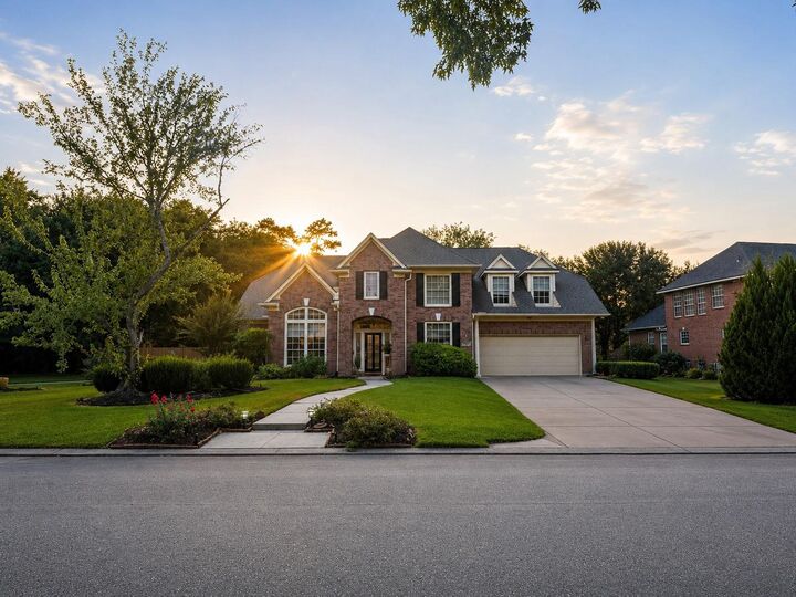 Property Photo:  5903 Riverchase Trail  TX 77345 