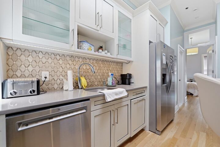 Property Photo:  604 Adams St 7  NJ 07030 