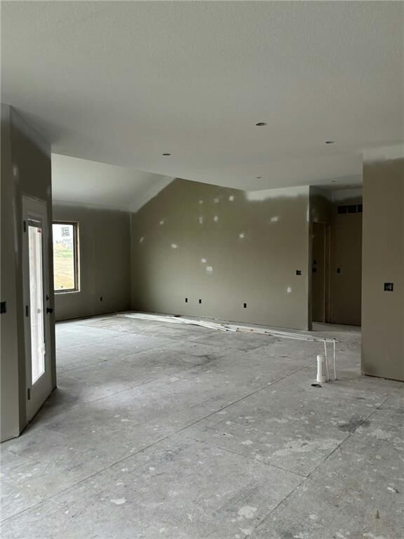 Property Photo:  4705 Stonebridge Drive E  MO 64505 