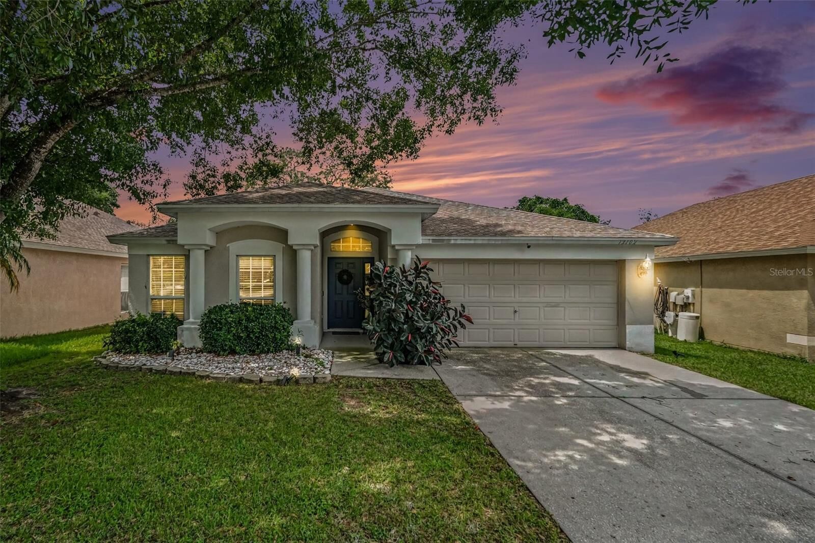 Property Photo: 13102 Early Run Lane FL 33578