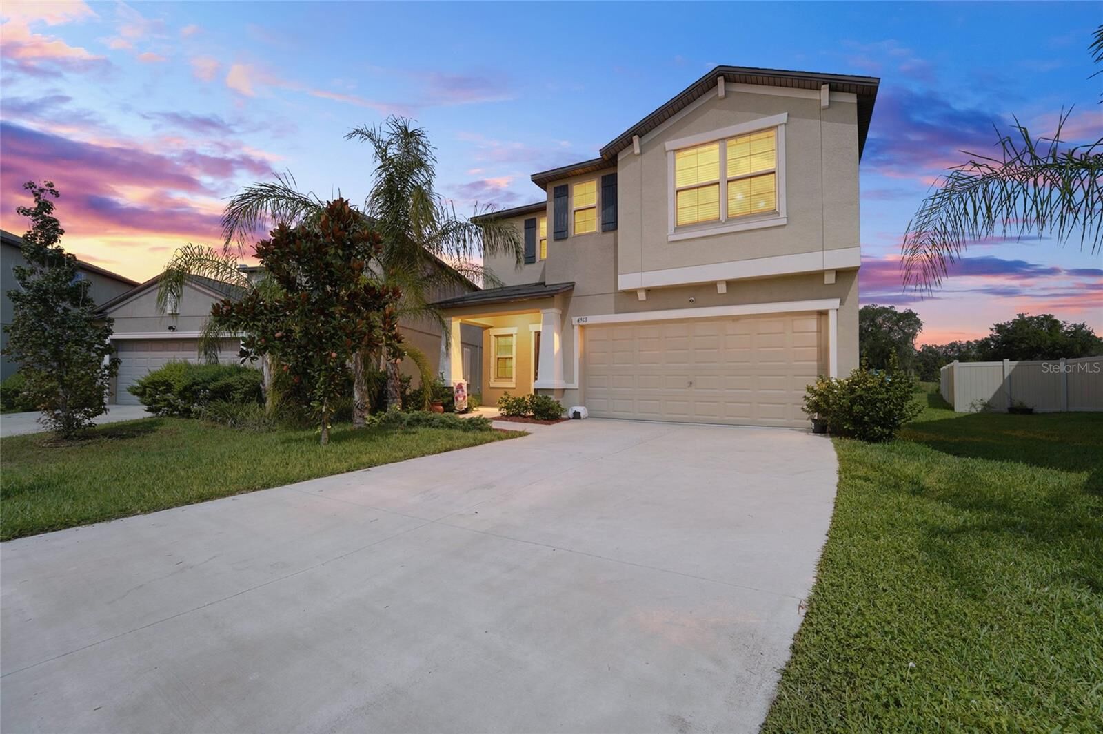 Property Photo: 4513 Eternal Prince Drive FL 33573