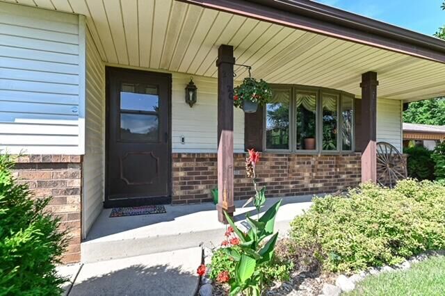 Property Photo: 2120 Autumn Dr WI 53402