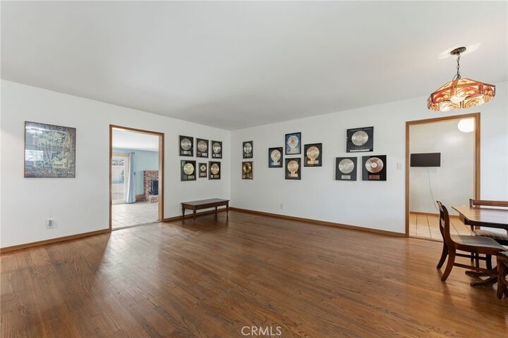 Property Photo:  2812 Jolley  CA 91504 