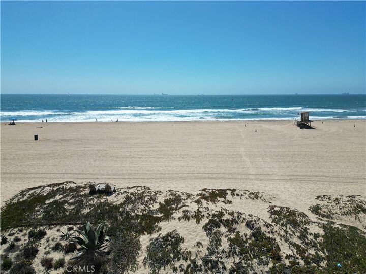 Property Photo:  16861 S Pacific  CA 90742 