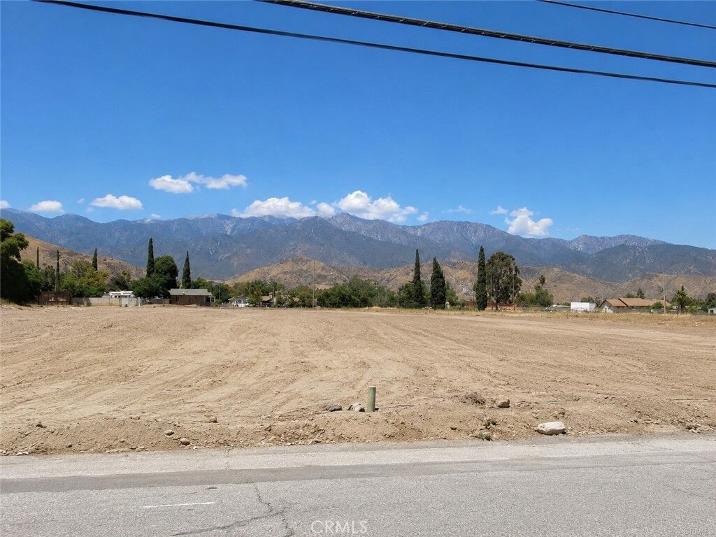 Property Photo:  900 E Williams  CA 92220 