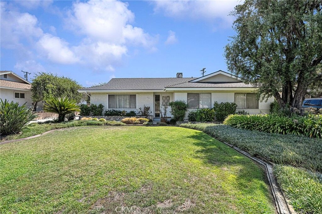 Property Photo:  1057 W Bonnie Brae Court  CA 91762 