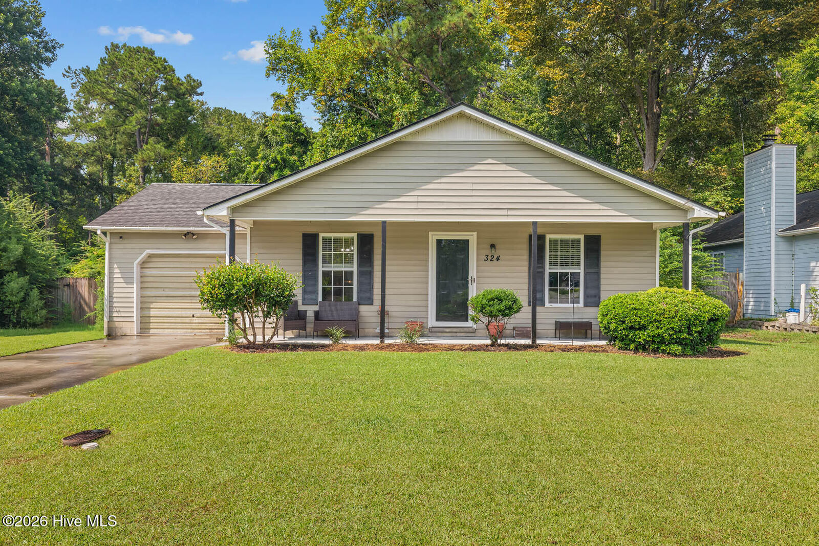 Property Photo:  324 Lee Drive  NC 28532 