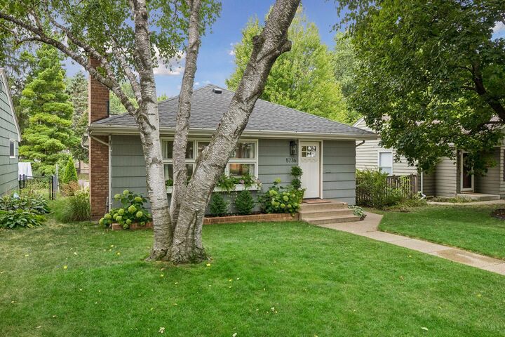 Property Photo: 5736 Sheridan Avenue S MN 55410