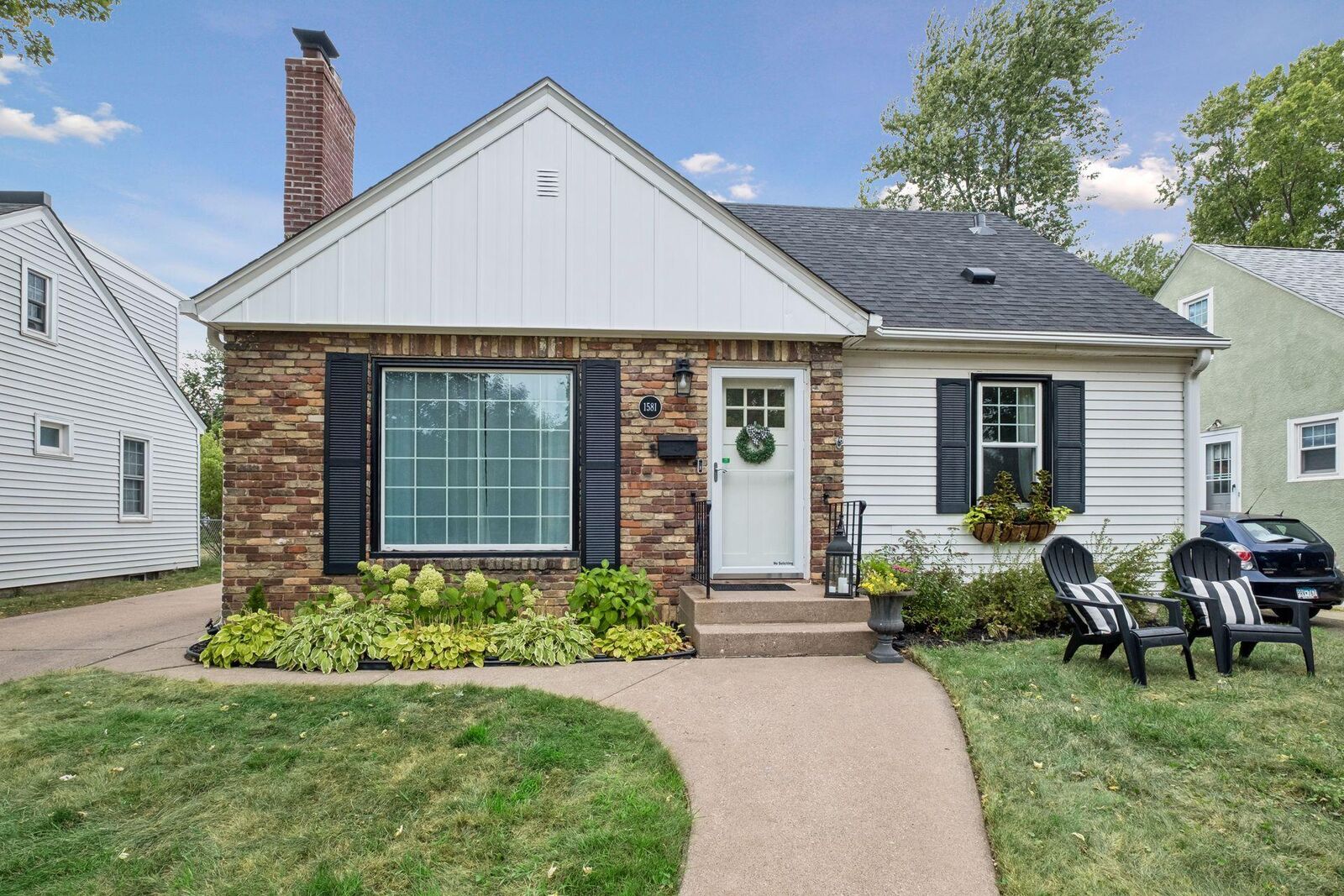Property Photo: 1581 Griggs Street N MN 55108