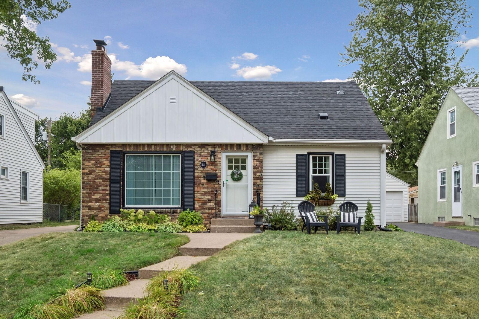 Property Photo: 1581 Griggs Street N MN 55108