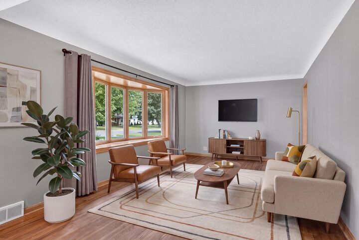 Property Photo: 7327 Columbus Avenue MN 55423