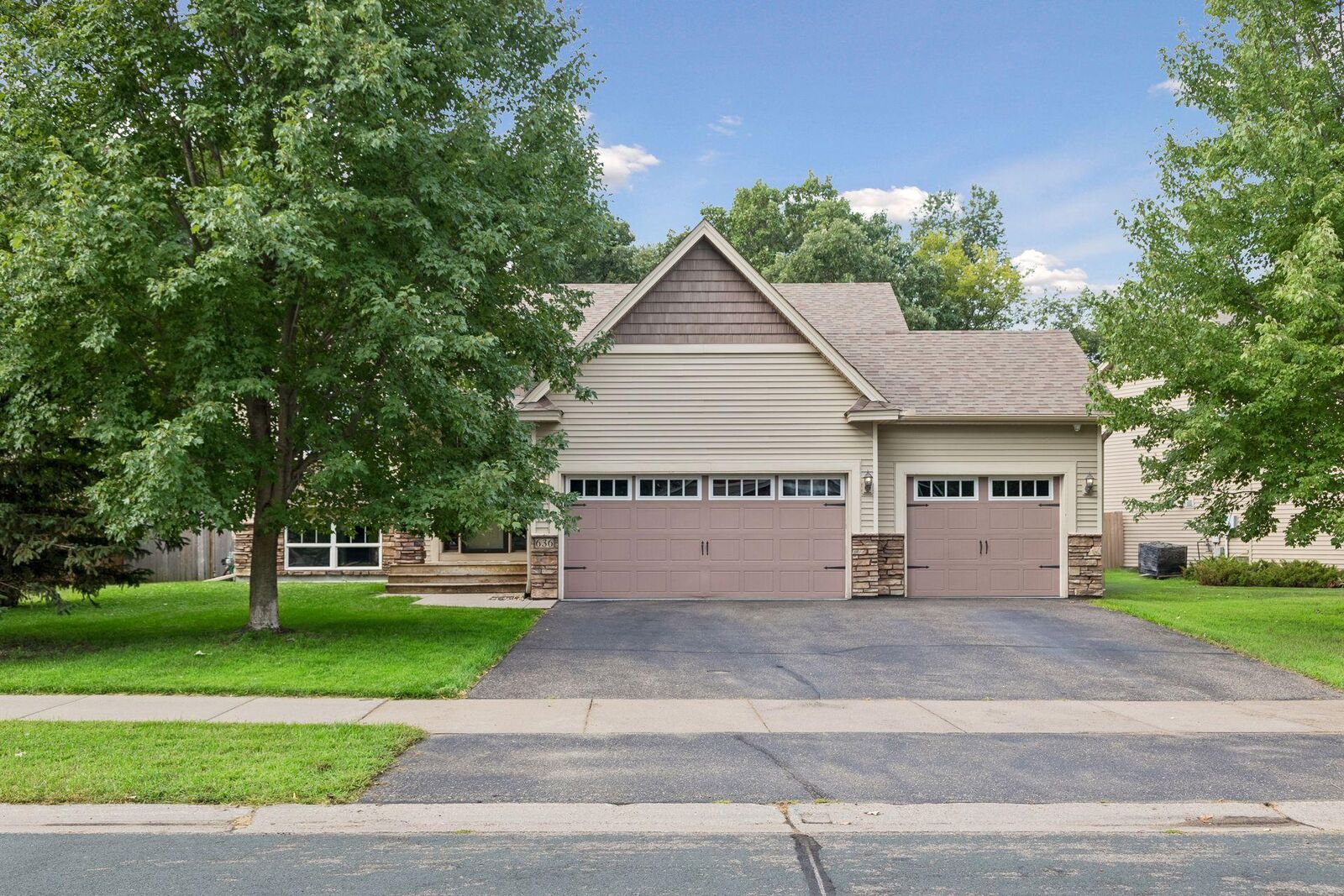 Property Photo:  636 130th Lane NE  MN 55434 