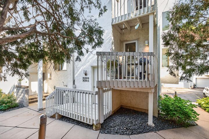 Property Photo:  3059 Lake Shore Drive A  MN 55416 